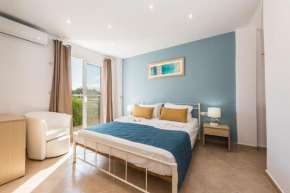 Villa Astra walking distance to the beach and to Georgioupolis center